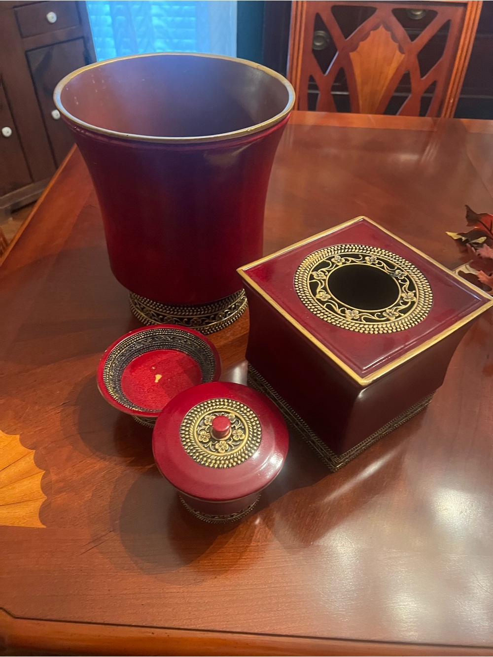 Elegant Red and Gold Home Accent bathroom Set by Sorrento